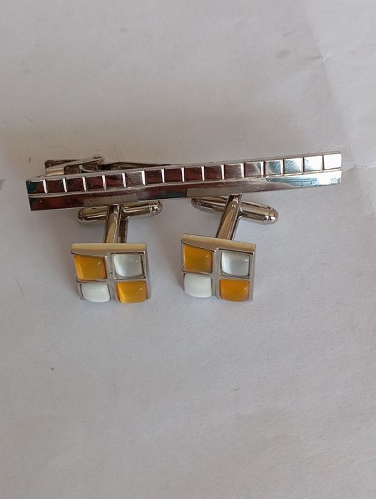 Ръкавели за риза