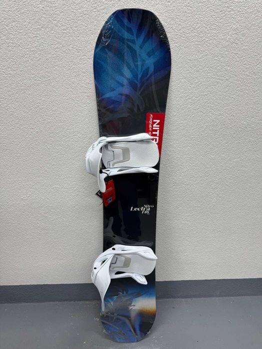 placa noua snowboard nitro lectra L146cm