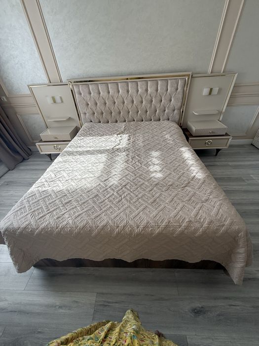 Кровать двухспальная