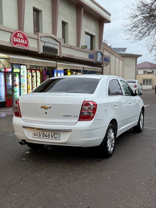 Chevrolet Cobalt 2022 — 3