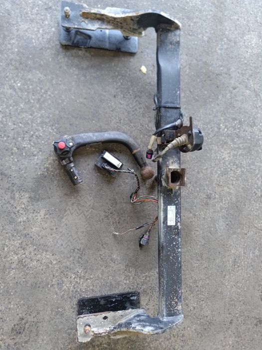 Теглич за Опел Астра Х