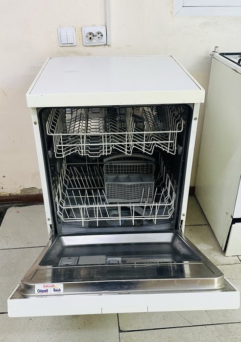 Продам посудомоечную машину BOSH
