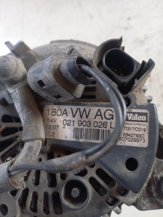 Алтернатор Vw Passat B6 2.0TDI