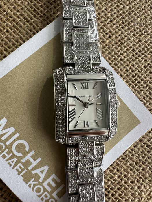 Ceas Michael Kors Lady Silver Petite Emery MK4836