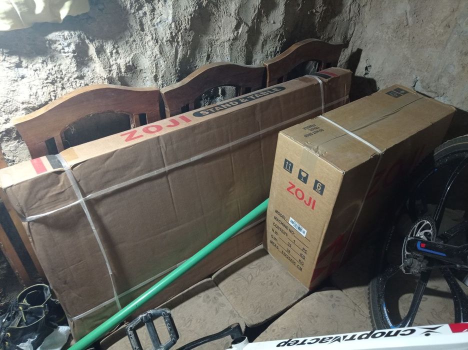 Tikuv mashinasi zoji madeli