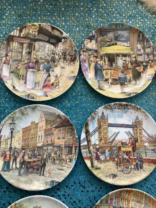 Колекционерски порцеланови чинии