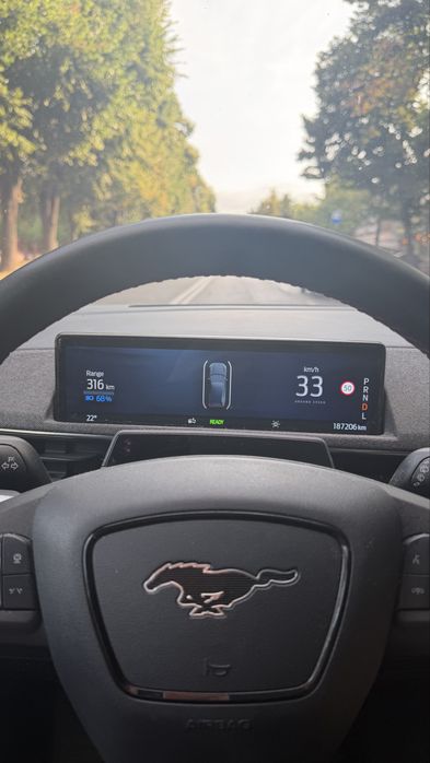 Ford Mustang Mach E AWD Premium 98kWh