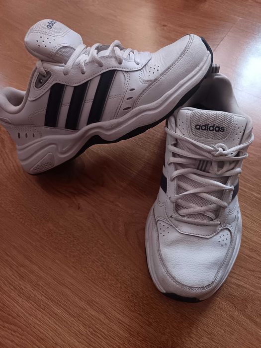 Маратонки Adidas