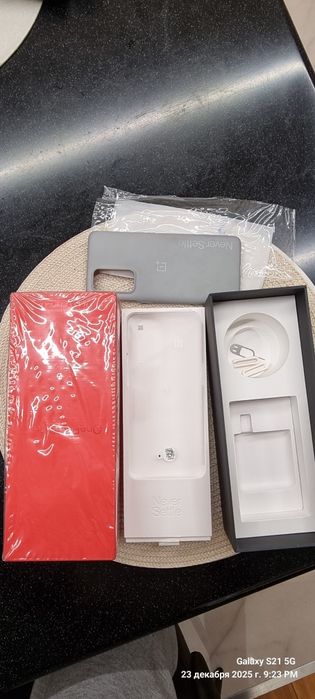 Смартфон Oneplus 9 pro