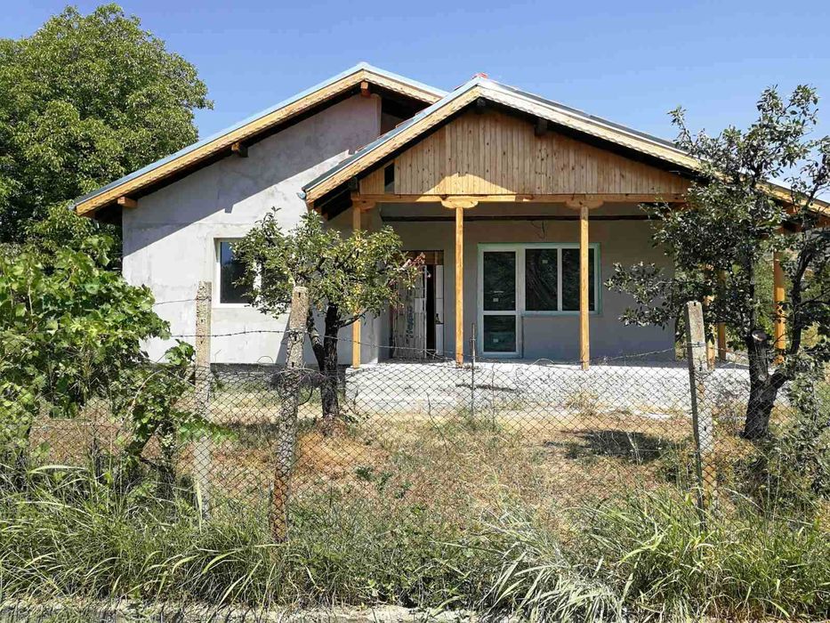 Продава се Къща в Русе, Здравец Изток - 114 кв.м за 1053 €/кв.м - Снимка #6