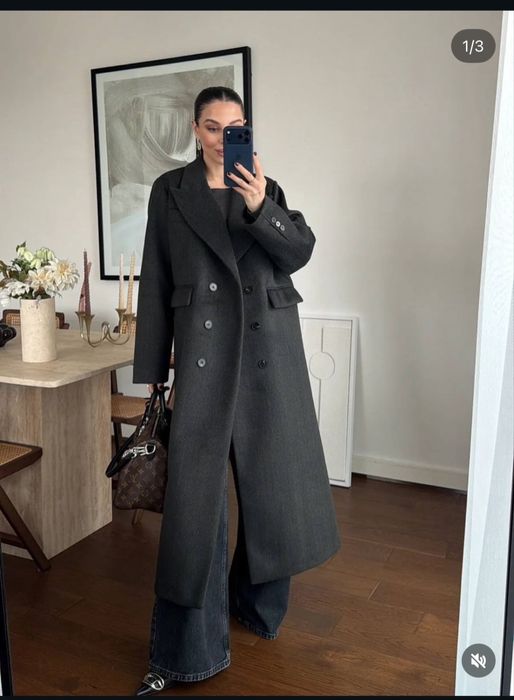 Город Астана Продаю новое пальто