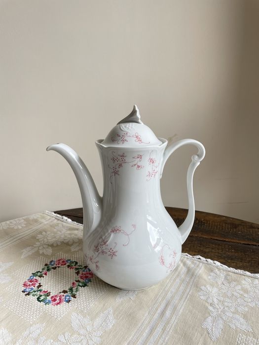 Порцеланов чайник / различни видове