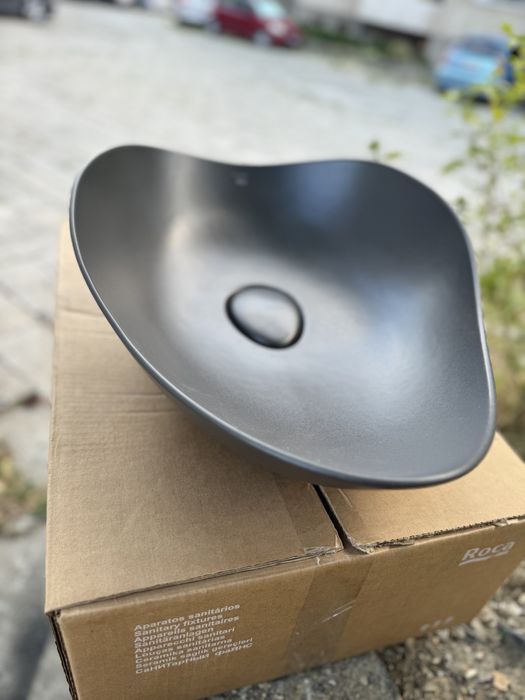 Мивка тип купа Roca за баня