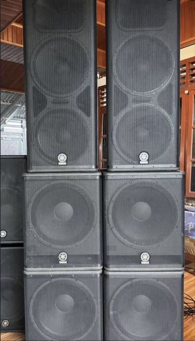Продам активный комплект акустического звука Yamaha dsr 215 топы сабы
