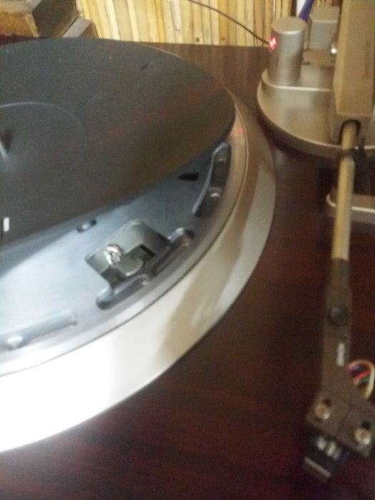 Грамофон.Грамофонна плоча. Касети