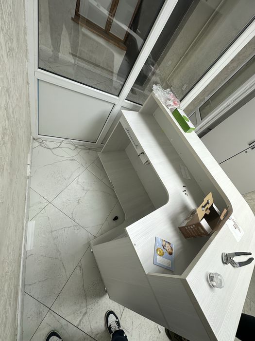 Мебель, шкафы, ресепшен