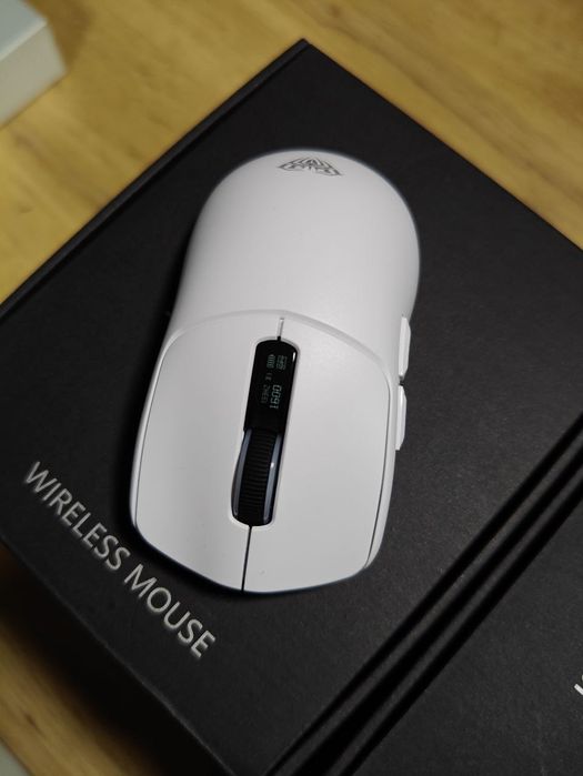 Без проводная игравая мышь есть количества