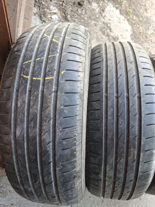 Продам шины 215/65/15 нексен