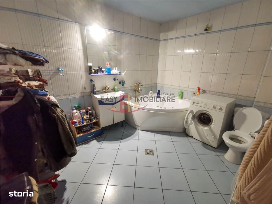 Casa, Vila, 3 camere, 2 bai, 7 km de centrul orasului, Bardesti,Targu