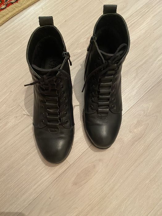 Продам демисезонные полусапожки