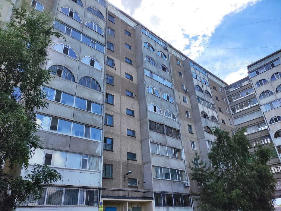 Продажа 2-комнатной квартиры, 8 мкр!