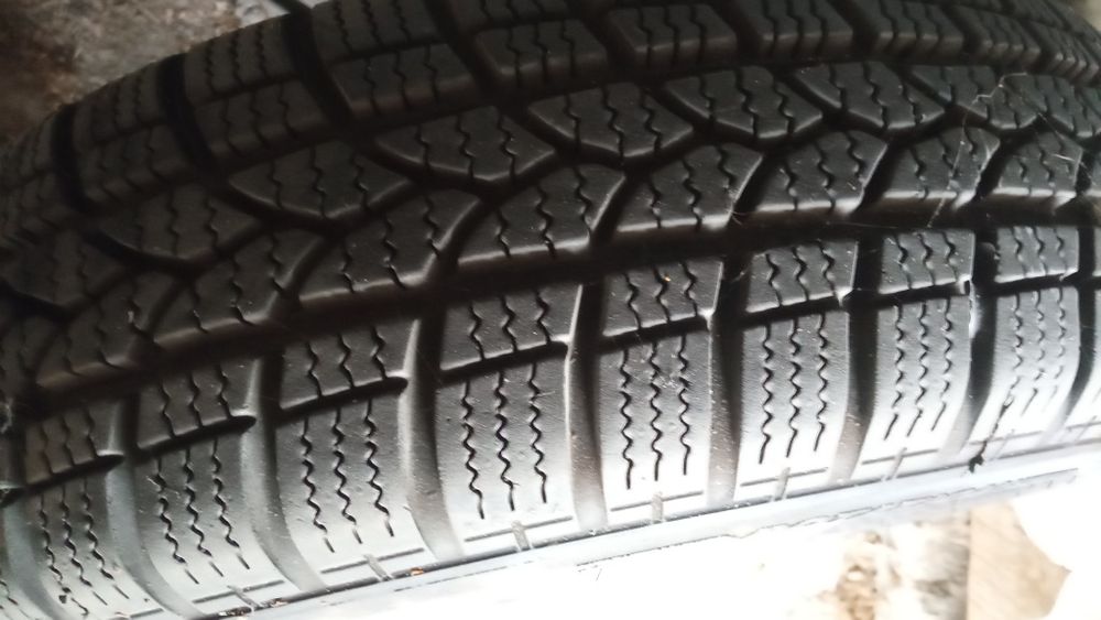 Диски с зимней резиной Tigar Мишелем (165/70 R14) на Chevrolet Spark