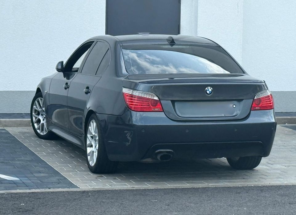 BMW Seria 5 E60 LCi/ 2008/ 520d/ Pachet M/ AUTOMAT Joystick / Bi-Xenon