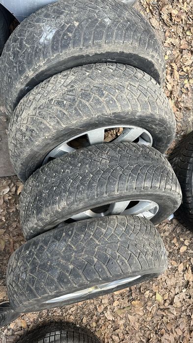 Авто шины с дисками Хундай акцент