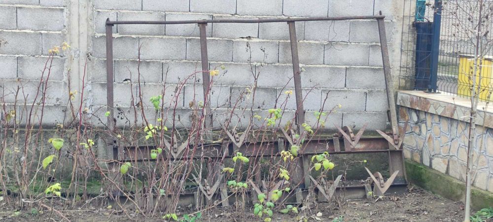 Култиватор с грапи