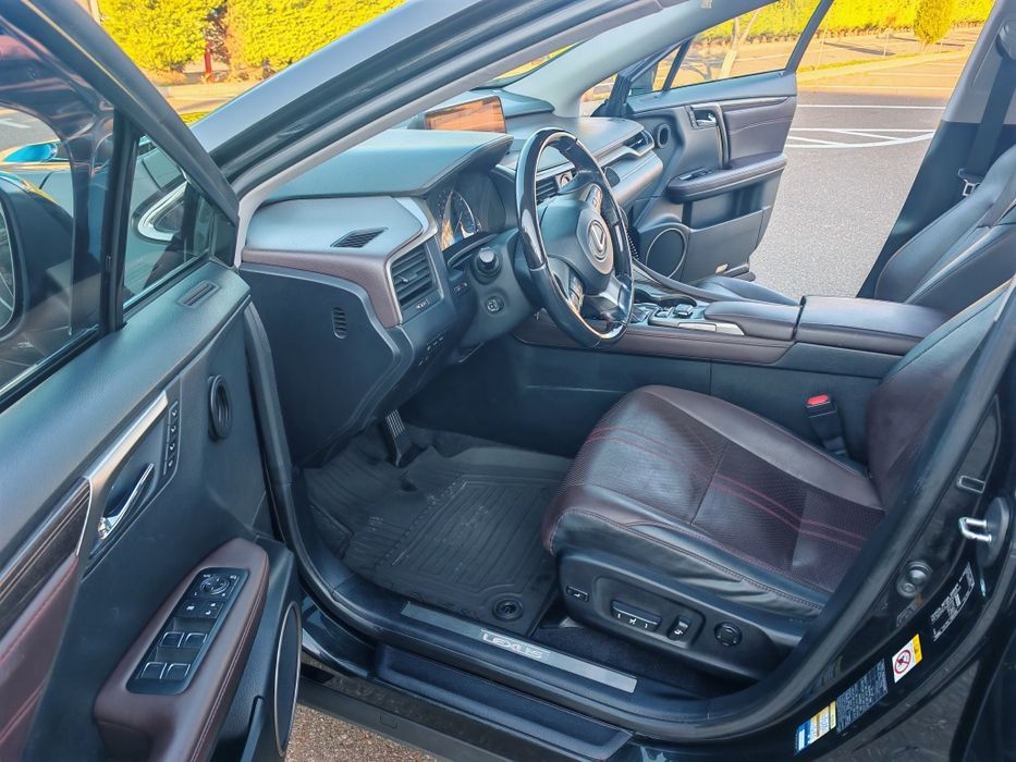 Vând/schimb cu 8+1 Lexus RX 450 Hybrid