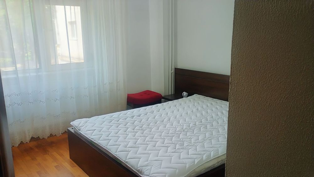 Închiriez apartament 3 camere – 80 mp, etaj 1, Galați