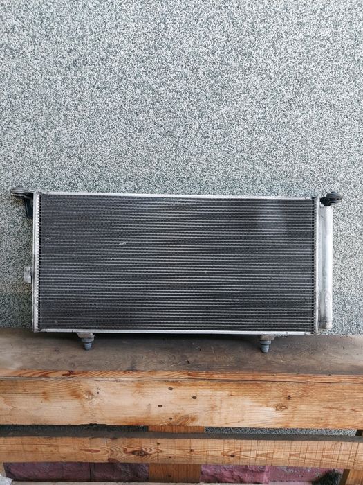 Радиатор кандиционера Subaru  .