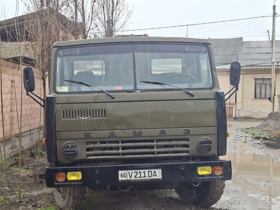 Камаз тягач 54112 с прицепом