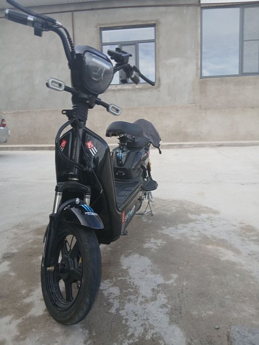 электронный скутер ск8