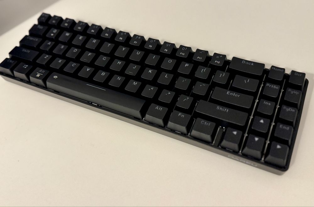 Tastatura mecanica switch-uri verzi Dareu EK871
