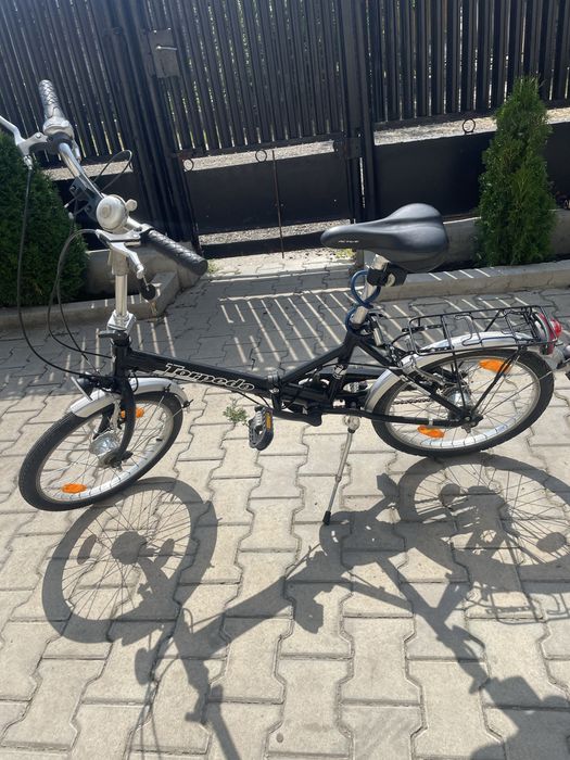 Vand bicicleta pegas