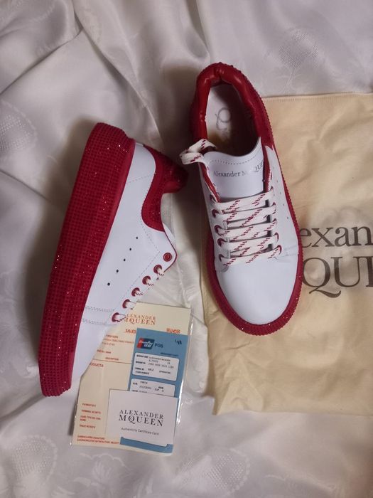 Adidasi dama Alexander Mc