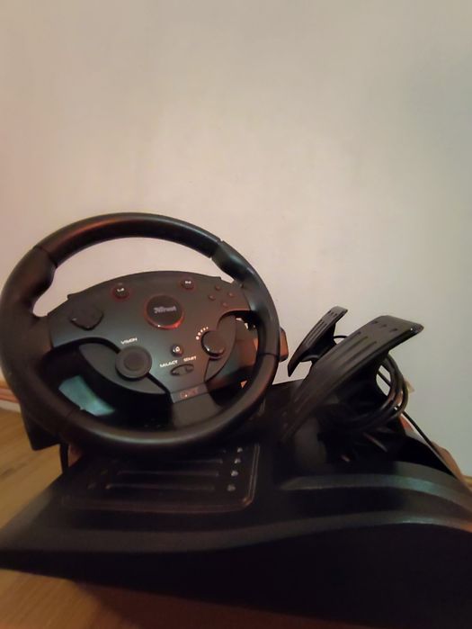 Volan Trust GXT 288 Racing