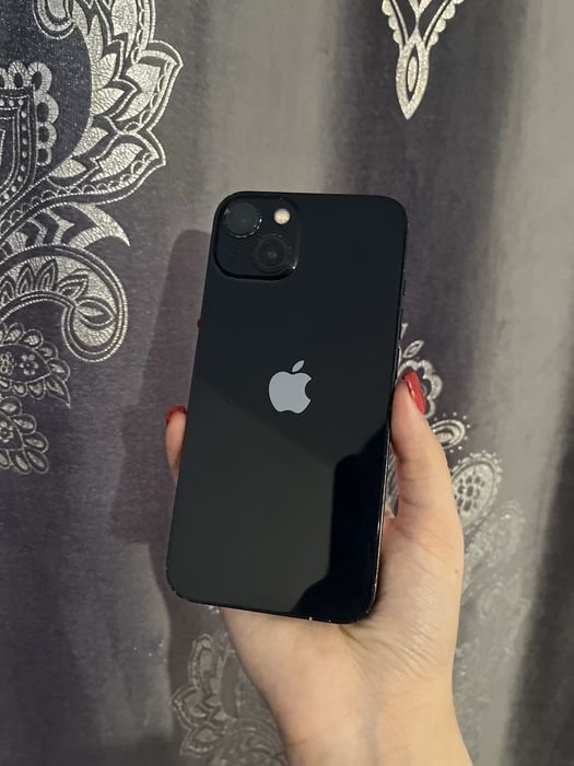 Продам iphone 13 в хорошем состоянии
