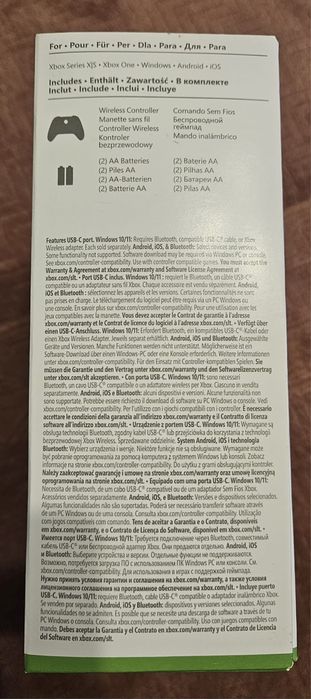 Vand controller xbox nou in cutie