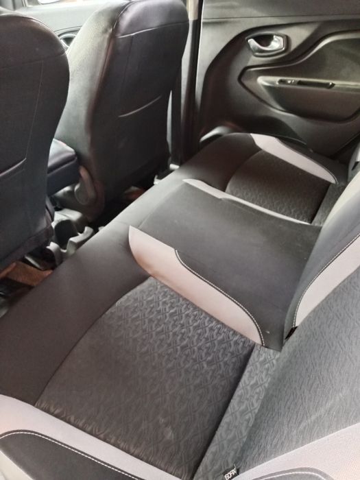 Продается свой автомобиль Лада xрей