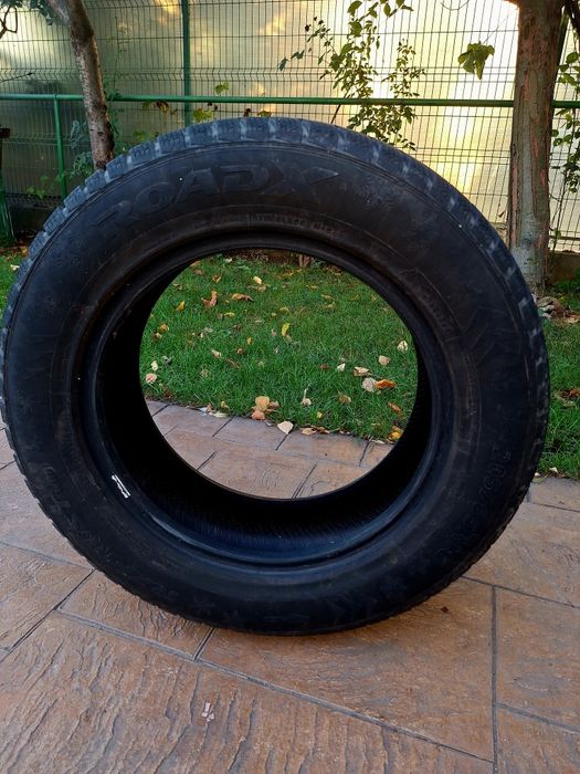 Set 4 anvelope iarna  roadx 205 65 r16 95h rxfrost