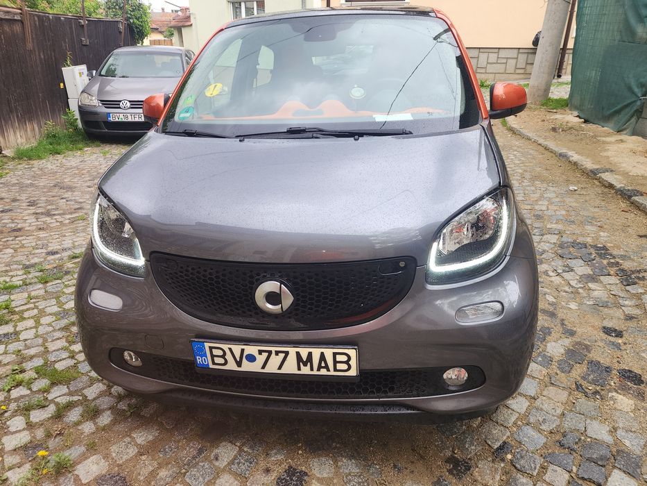 Autoturism Smart Forfour
