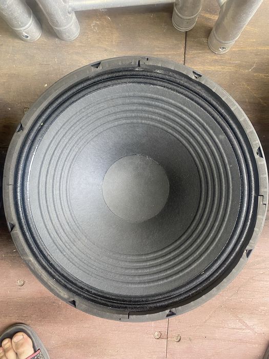 Динамик JBL  для буфер