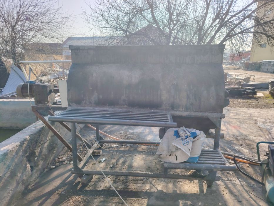 Palestra blok stanok sotiladi