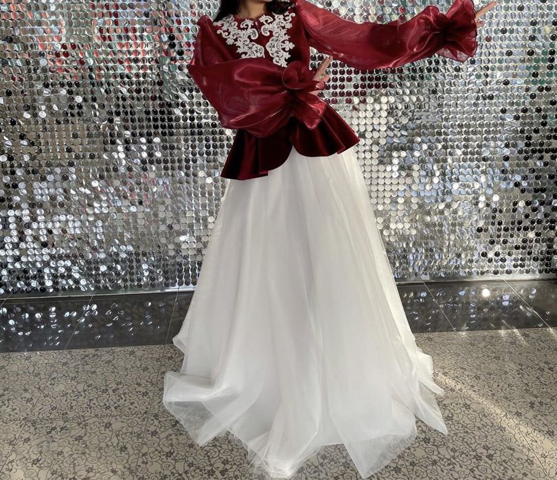 Свадебное платье