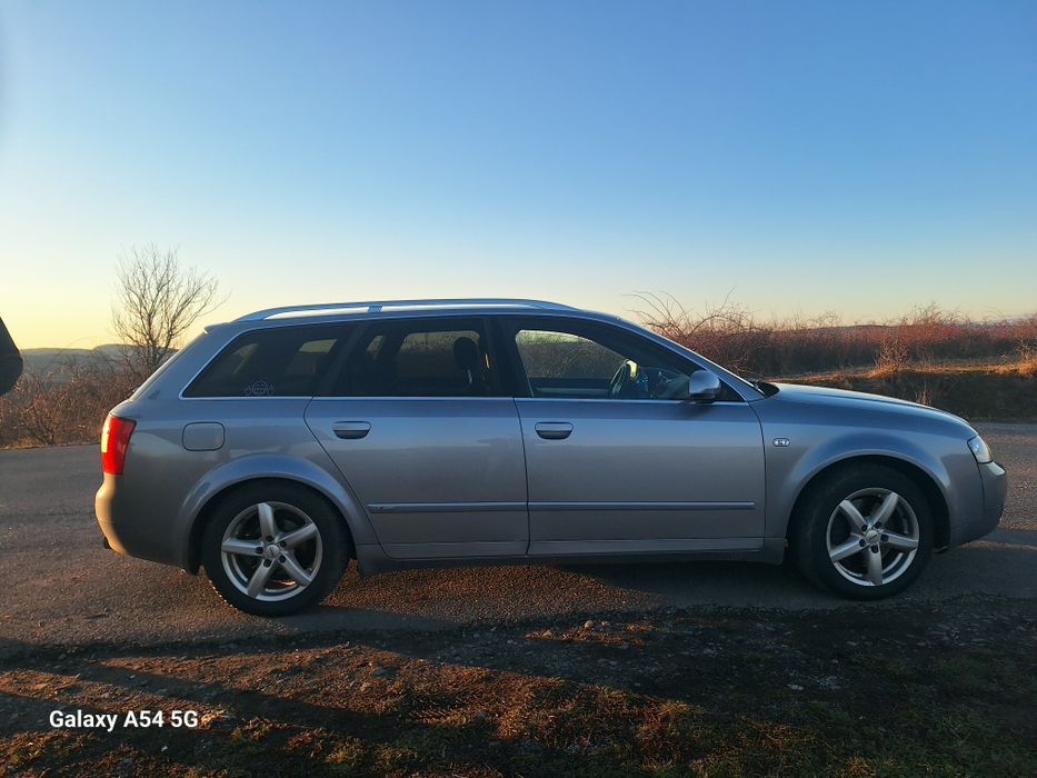 Vând audi A4 B6 2.5 TDI V6 180cp Quattro