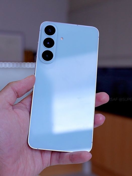 Samsung Galaxy S26 FE  (2026) New Super Skidka+Garantiya+Dastavka
