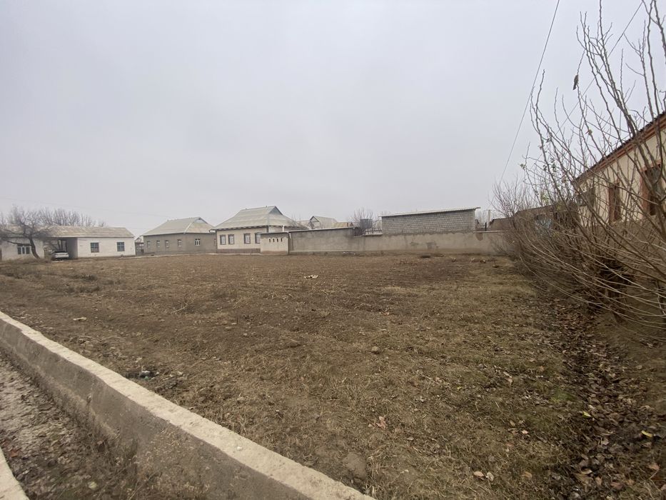 Yer uchastka sotiladi 13 sotix