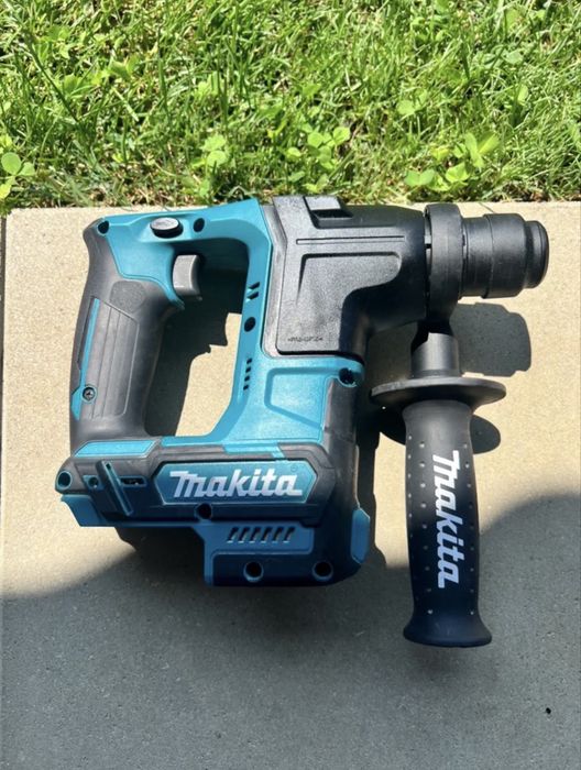Rotopercutor makita 10,8v+incarcator+2baterii 4Ah+cutie